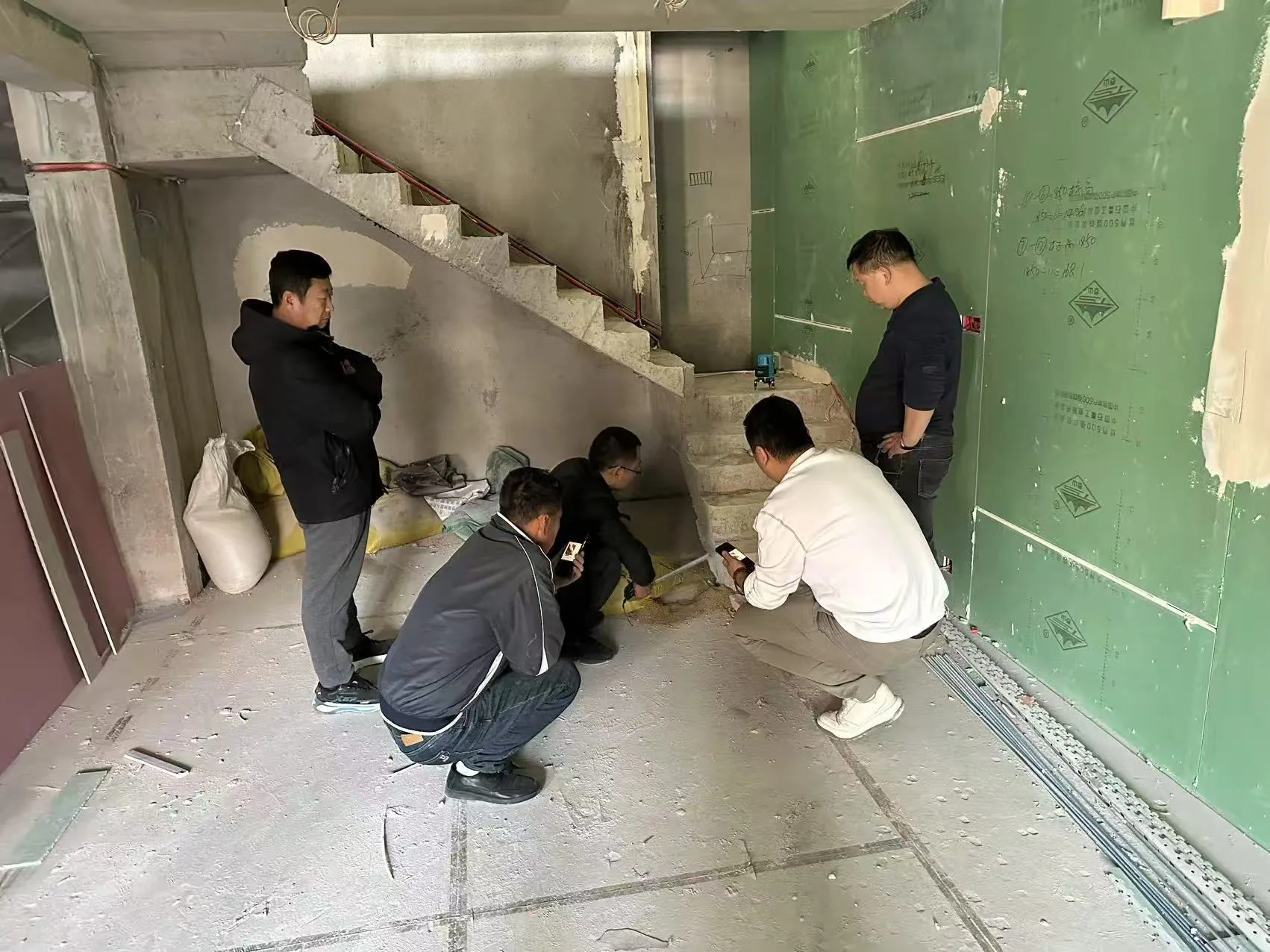 瓦房店二手房厨卫与基础问题翻新过程记录2