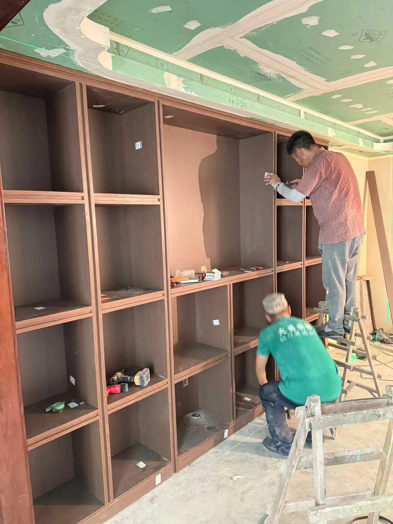 柜体安装施工记录